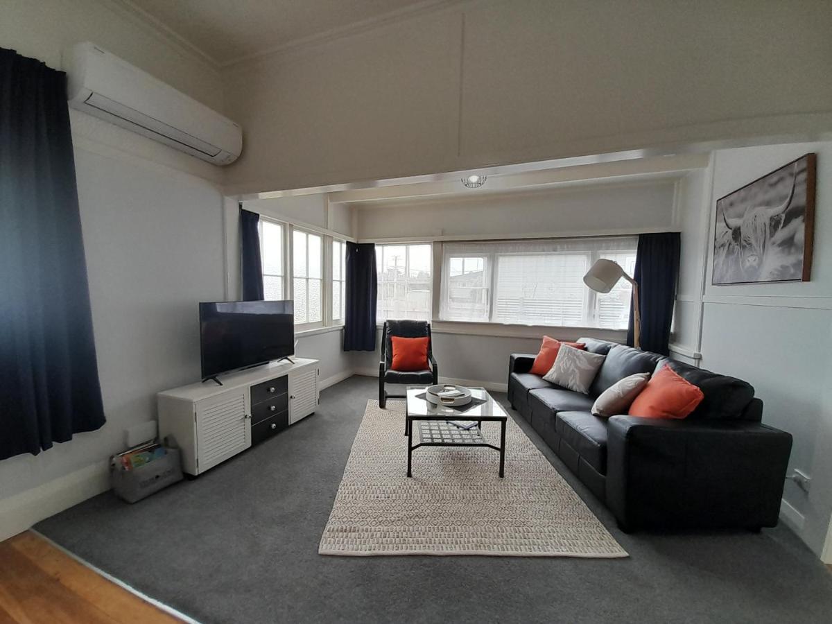 Character 1-Bedroom Unit Masterton Dış mekan fotoğraf