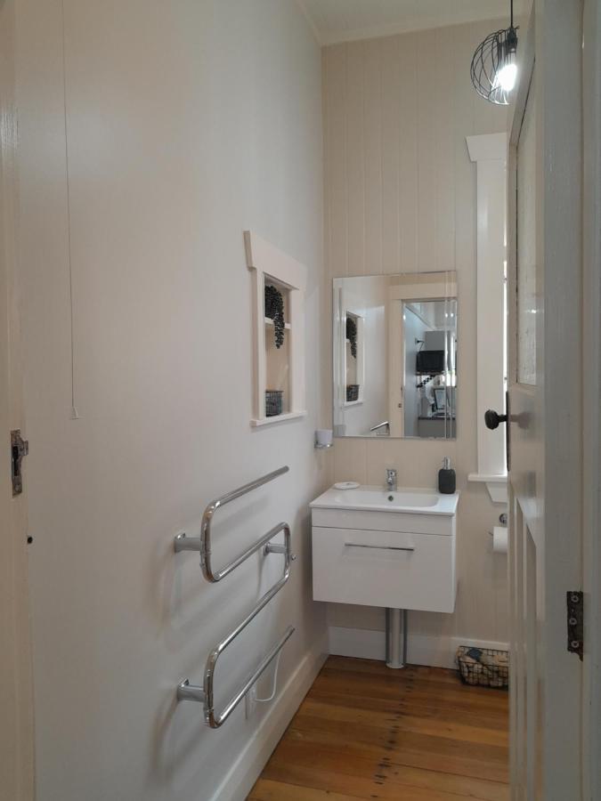 Character 1-Bedroom Unit Masterton Dış mekan fotoğraf